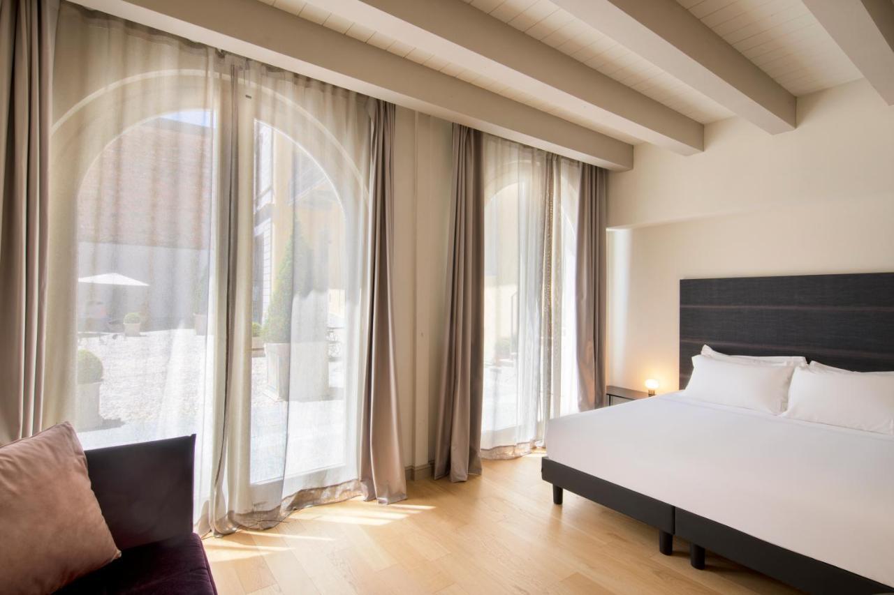 Opera35 Boutique